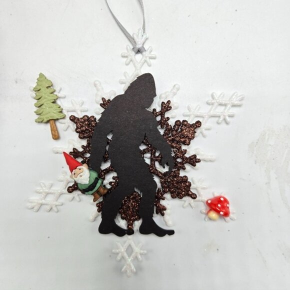 Bigfoot Ornament Gnome Sasquatch Cryptid Mythical Believer PNW Creature OOAK NWT - Picture 2 of 4